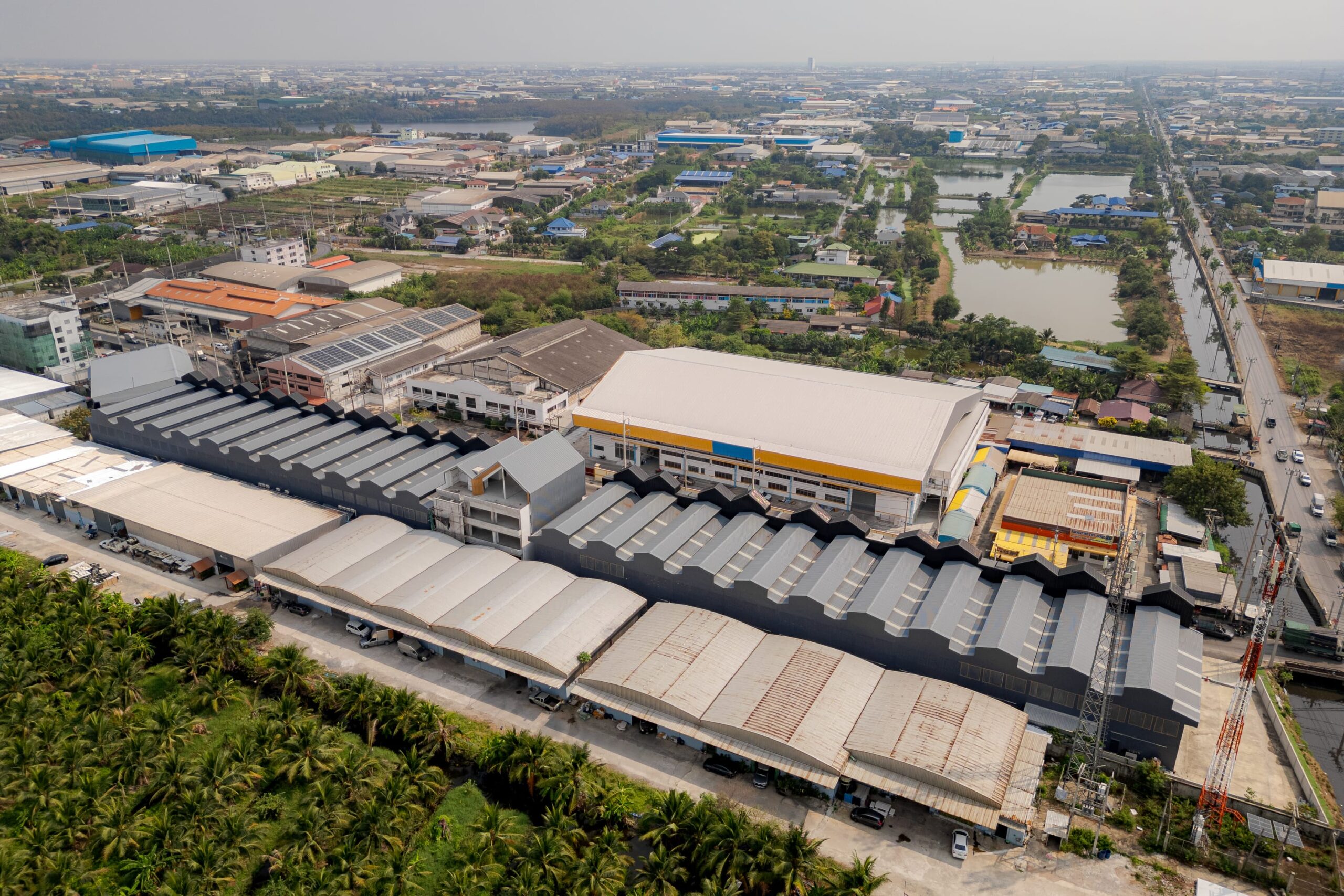 อาคารพาณิชย์ โกดัง คลังสินค้า บางน้ำจืด สมุทรสาคร แฟคทอรี่ ยาร์ด @สมุทรสาคร (Drone shot) (11)-min