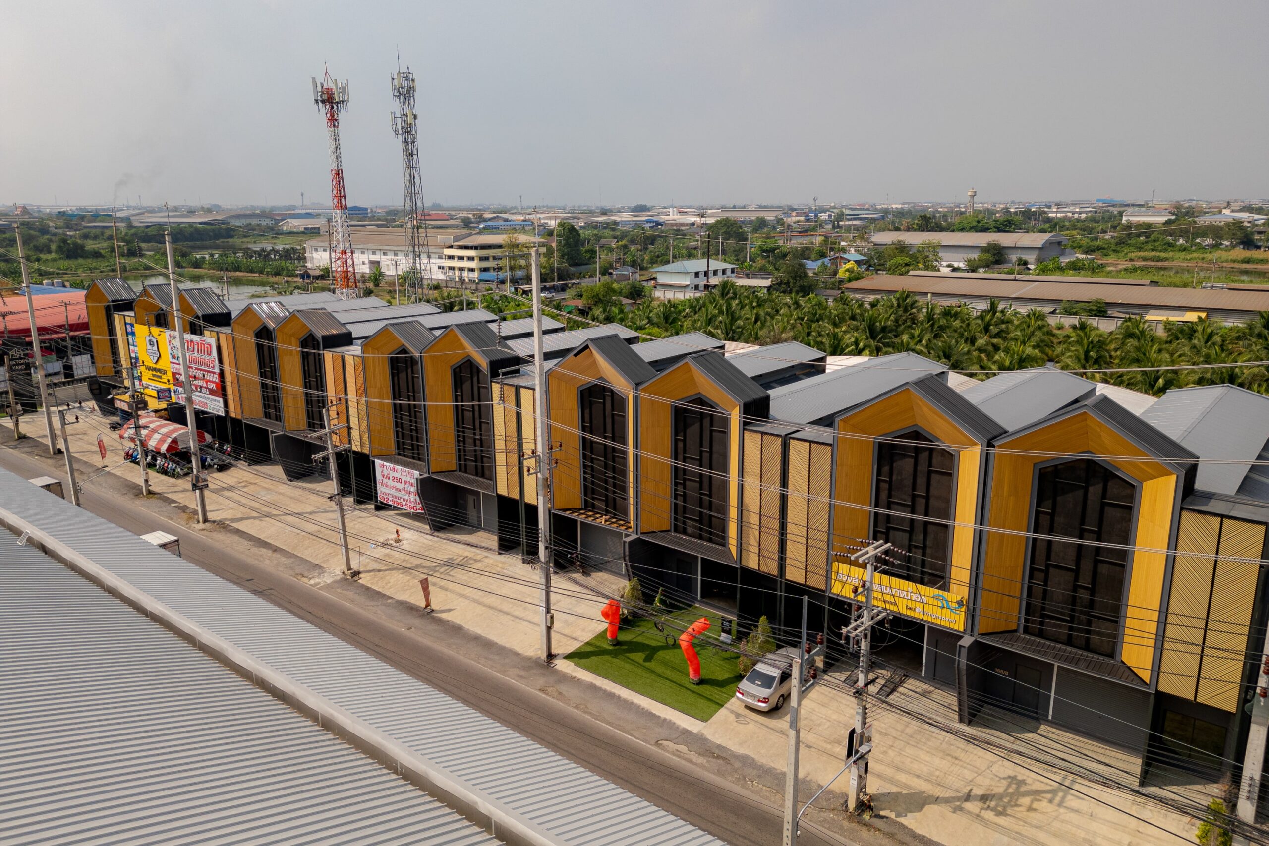 อาคารพาณิชย์ โกดัง คลังสินค้า บางน้ำจืด สมุทรสาคร แฟคทอรี่ ยาร์ด @สมุทรสาคร (Drone shot) (12)-min