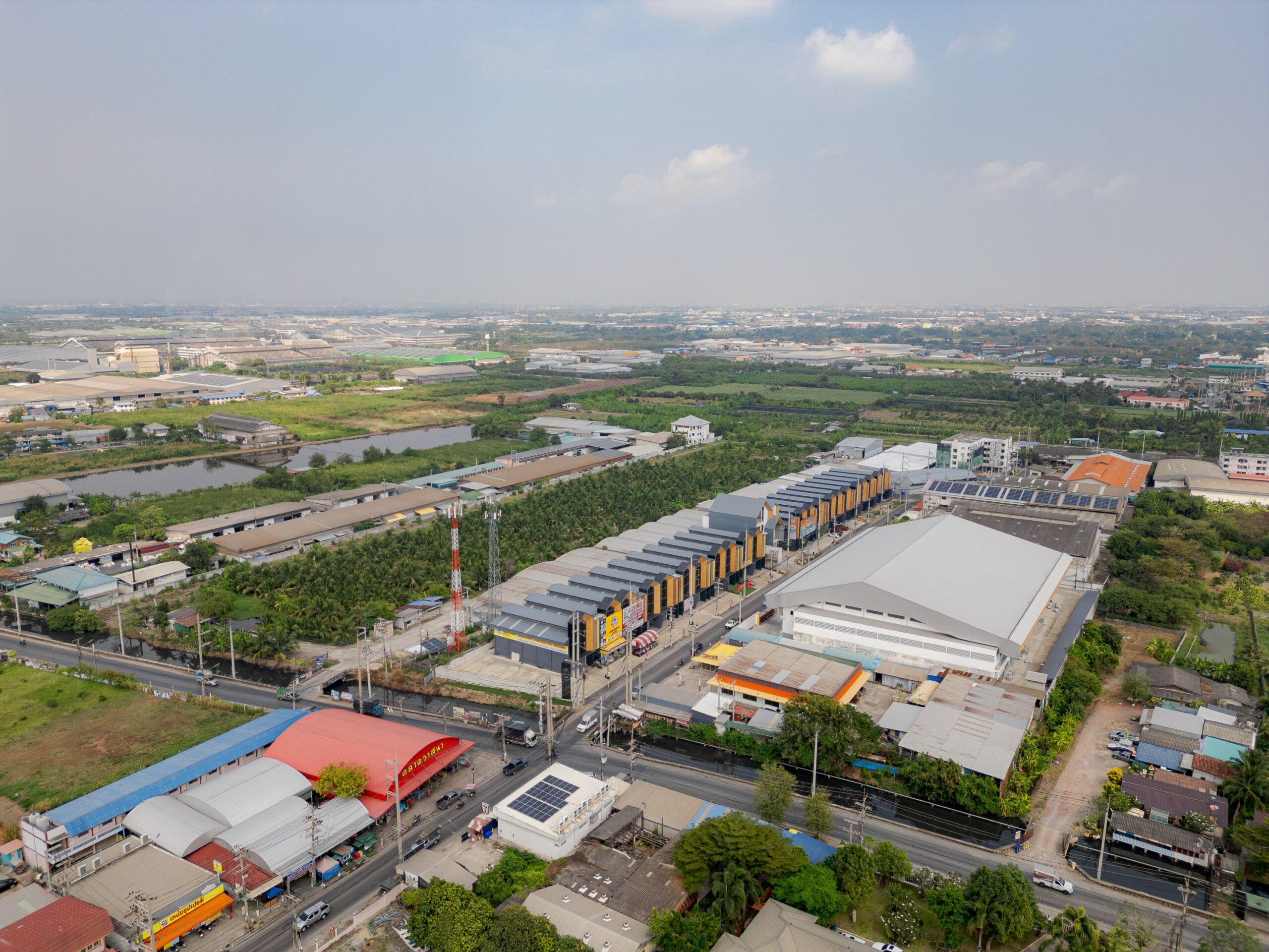 อาคารพาณิชย์ โกดัง คลังสินค้า บางน้ำจืด สมุทรสาคร แฟคทอรี่ ยาร์ด @สมุทรสาคร (Drone shot) (9)-min